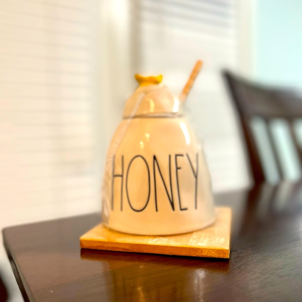 Rae Dunn Honey Pot